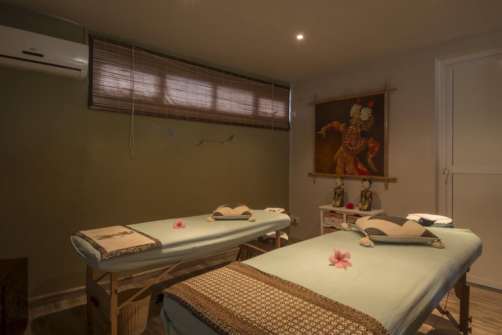 Casa Florida Hotel & Spa Pereybere Beach Buitenkant foto