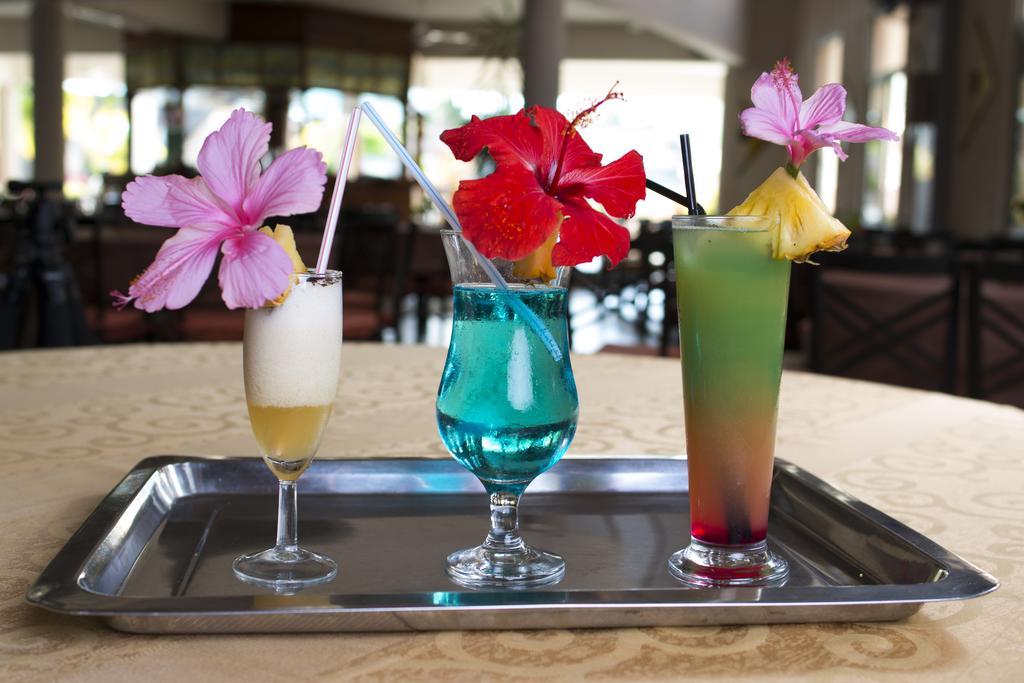 Casa Florida Hotel & Spa Pereybere Beach Buitenkant foto