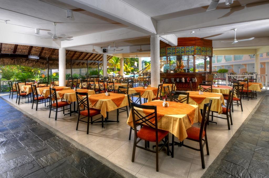 Casa Florida Hotel & Spa Pereybere Beach Buitenkant foto